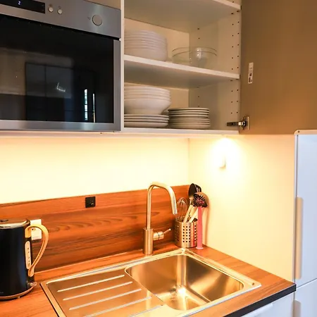 Idylle Der Wetterau - Terrasse - Gartenblick - Parkplatz * Butzbach